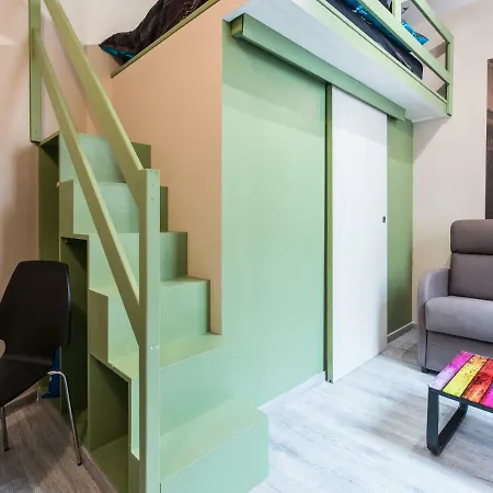 Republique - Etienne City Apartment